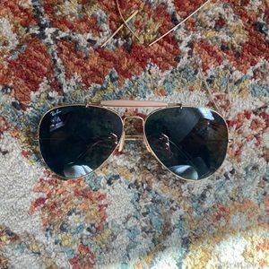 RAY BAN AVIATORS
